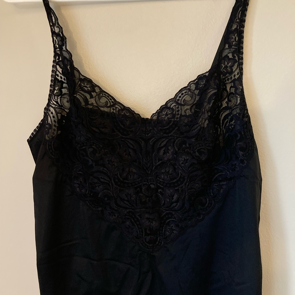 Black lace slip top. Size XL.